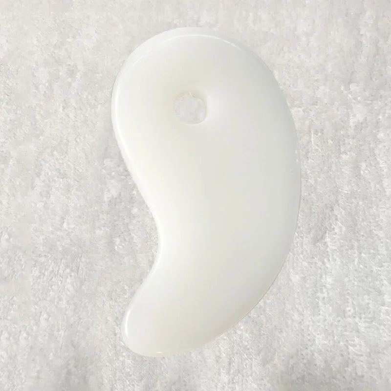 GUA SHA MASSAGE FACIAL LIFTING DU VISAGE ROSE EN JADE