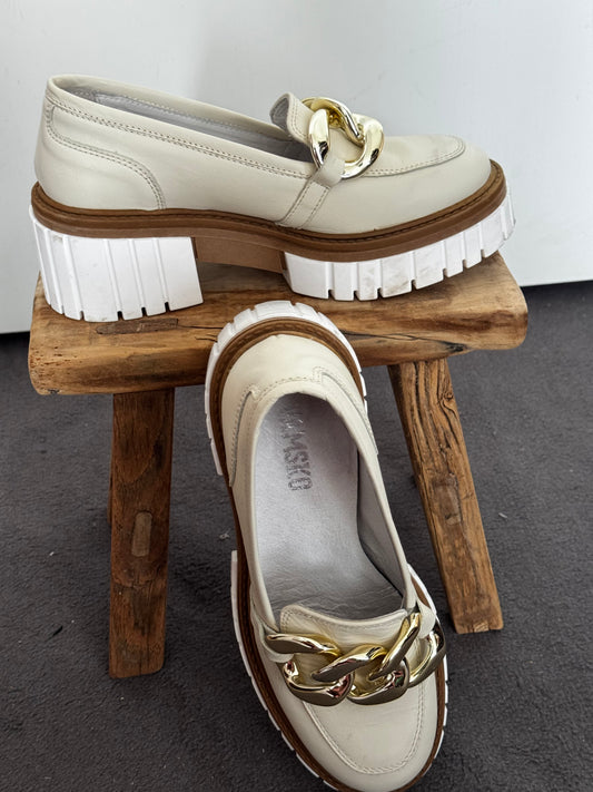 Mocassins Plateforme Cuir Blanc – Chaîne Dorée – Made in Italy – Taille 37