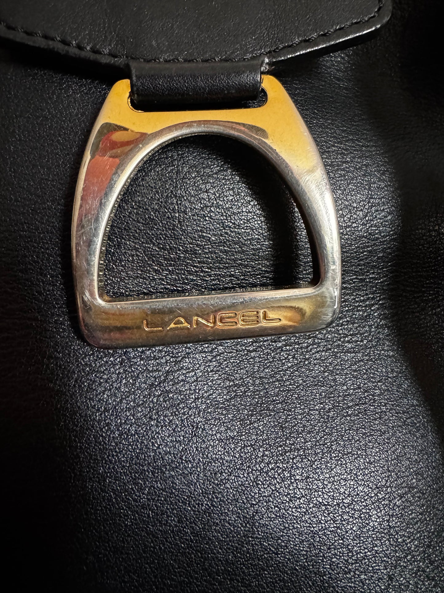 Sac Lancel vintage cuir noir années 90 – grand sac épaule classique