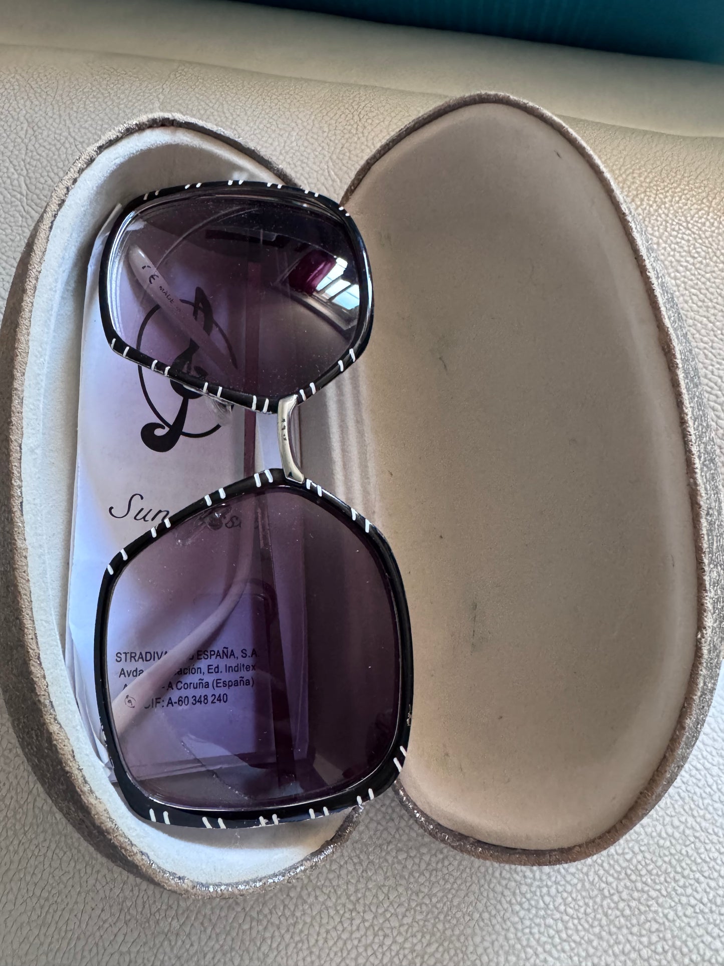 Lunettes de soleil Stradivarius Vintage Y2K – Design Spain – Monture Oversize