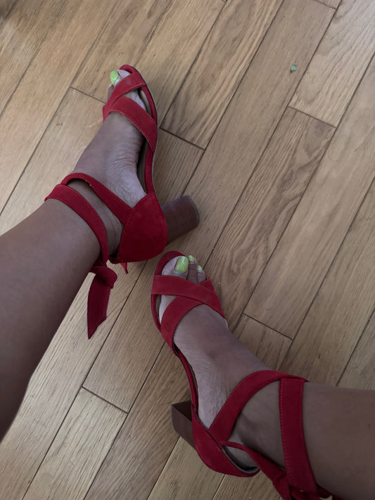 Sandales Bobbies rouges en cuir véritable – Talon carré – Made in Portugal