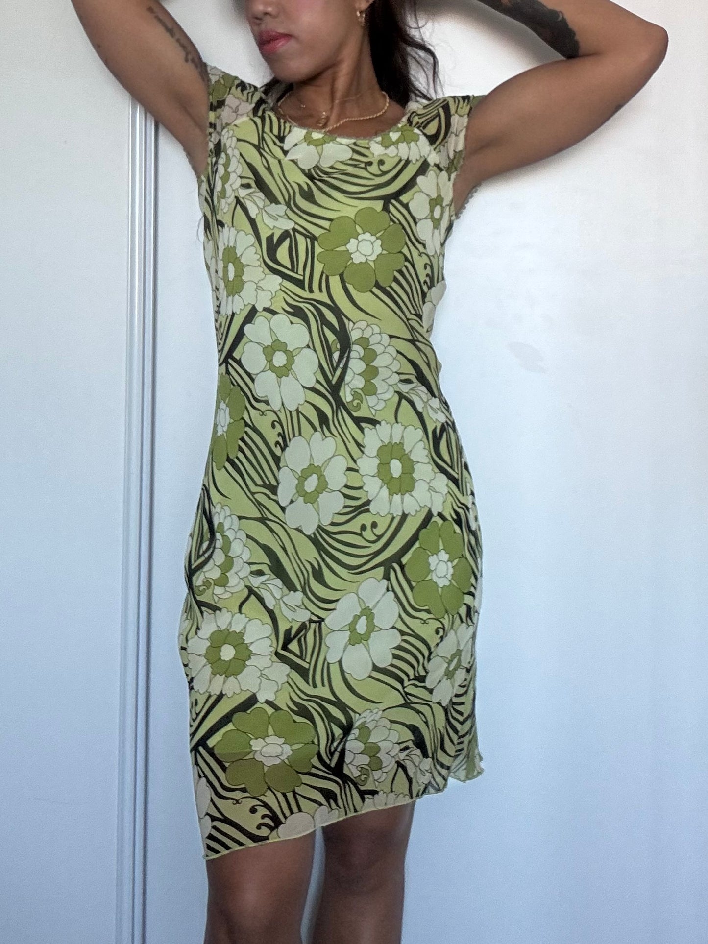 Robe Fleurie Louis Fashion Taille S – Esprit Vintage 70’s