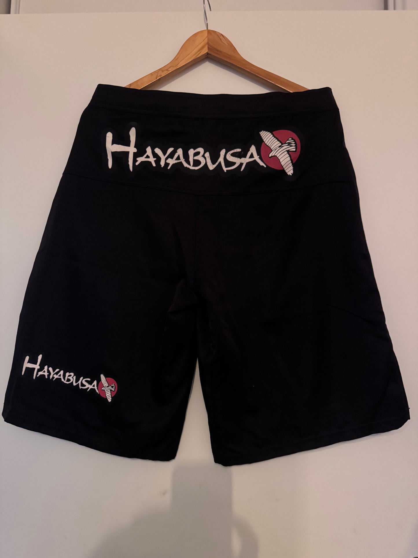 Short de combat Hayabusa noir – MMA / Boxe / Fightwear