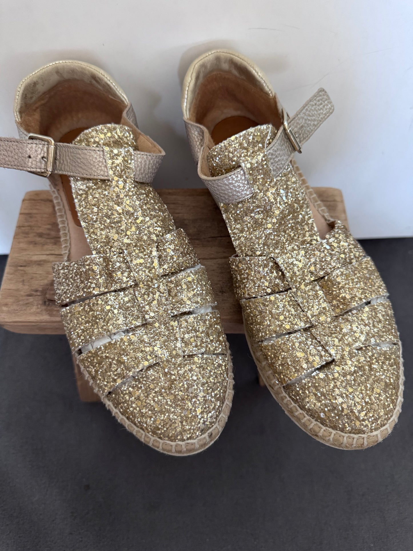 Espadrilles Kanna en cuir pailleté – Made in Spain