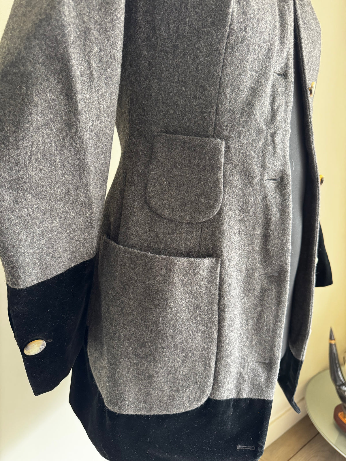 Veste Tailoring Vivienne Westwood Red Label Vintage – 100% Laine Grise & Velours Noir