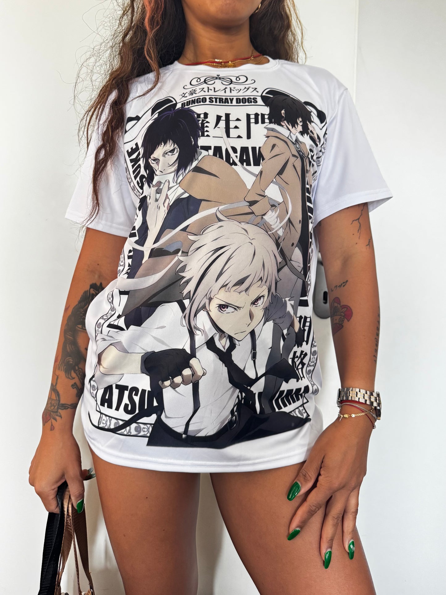 T-shirt manga Bungo Stray Dogs blanc – calligraphie – style streetwear anime