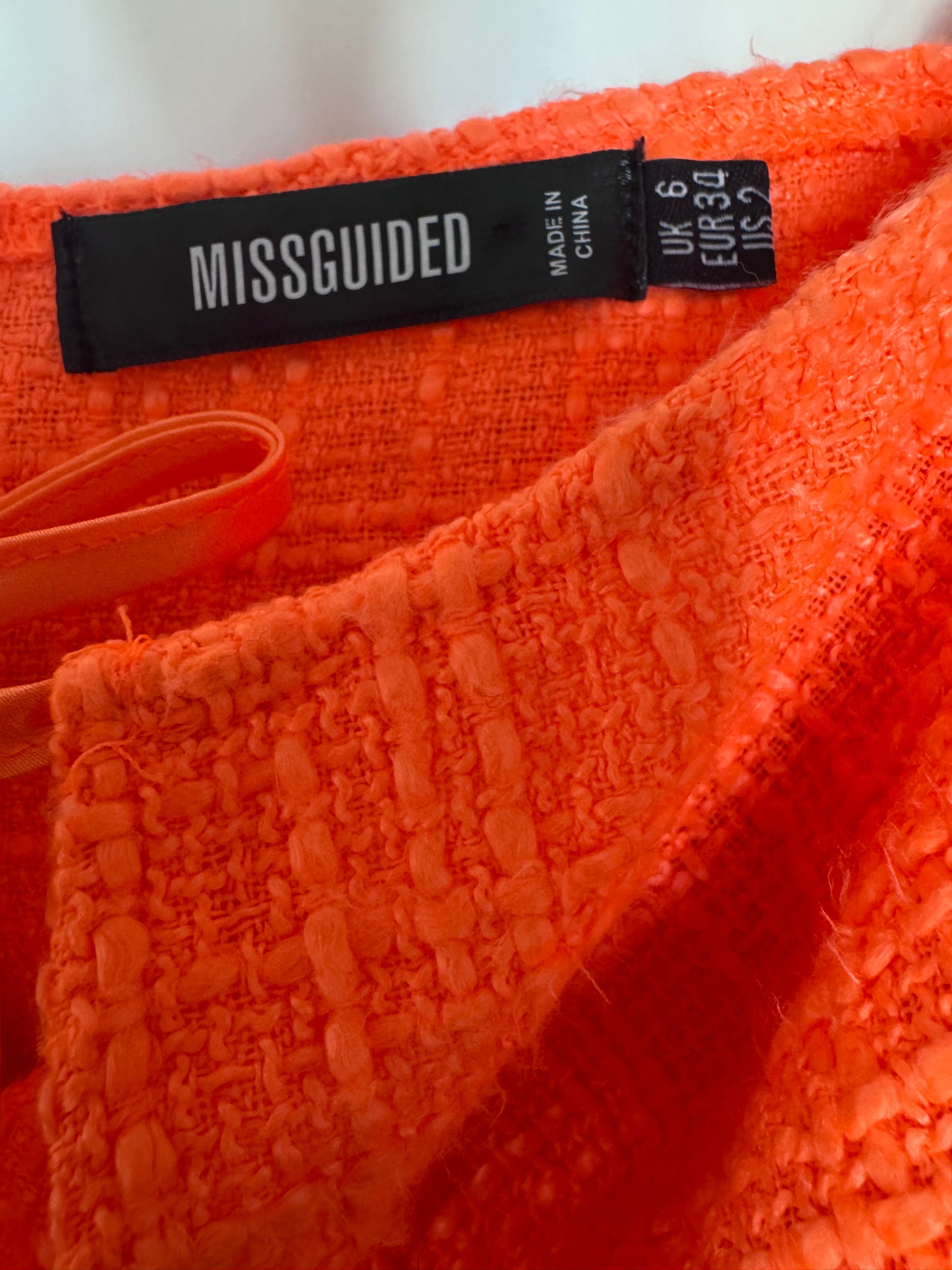 Crop top Y2K Missguided orange – manches volume – top tendance été