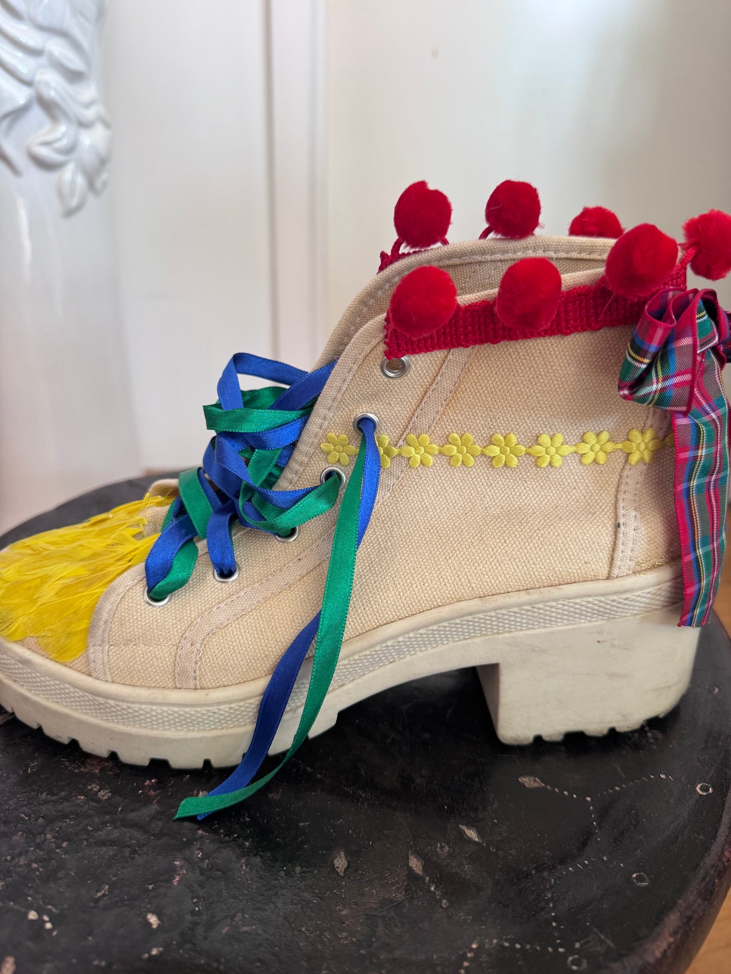 Chaussures kawaii Harajuku custom plateforme rares T38 style japonais créateur