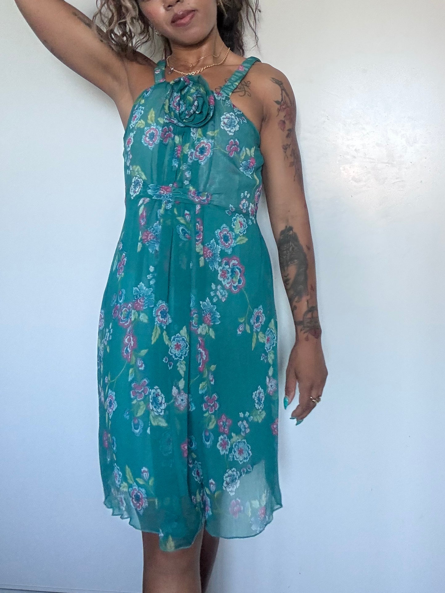 Robe fleurie turquoise – Dos noué – Taille 1 – Le Group Woman