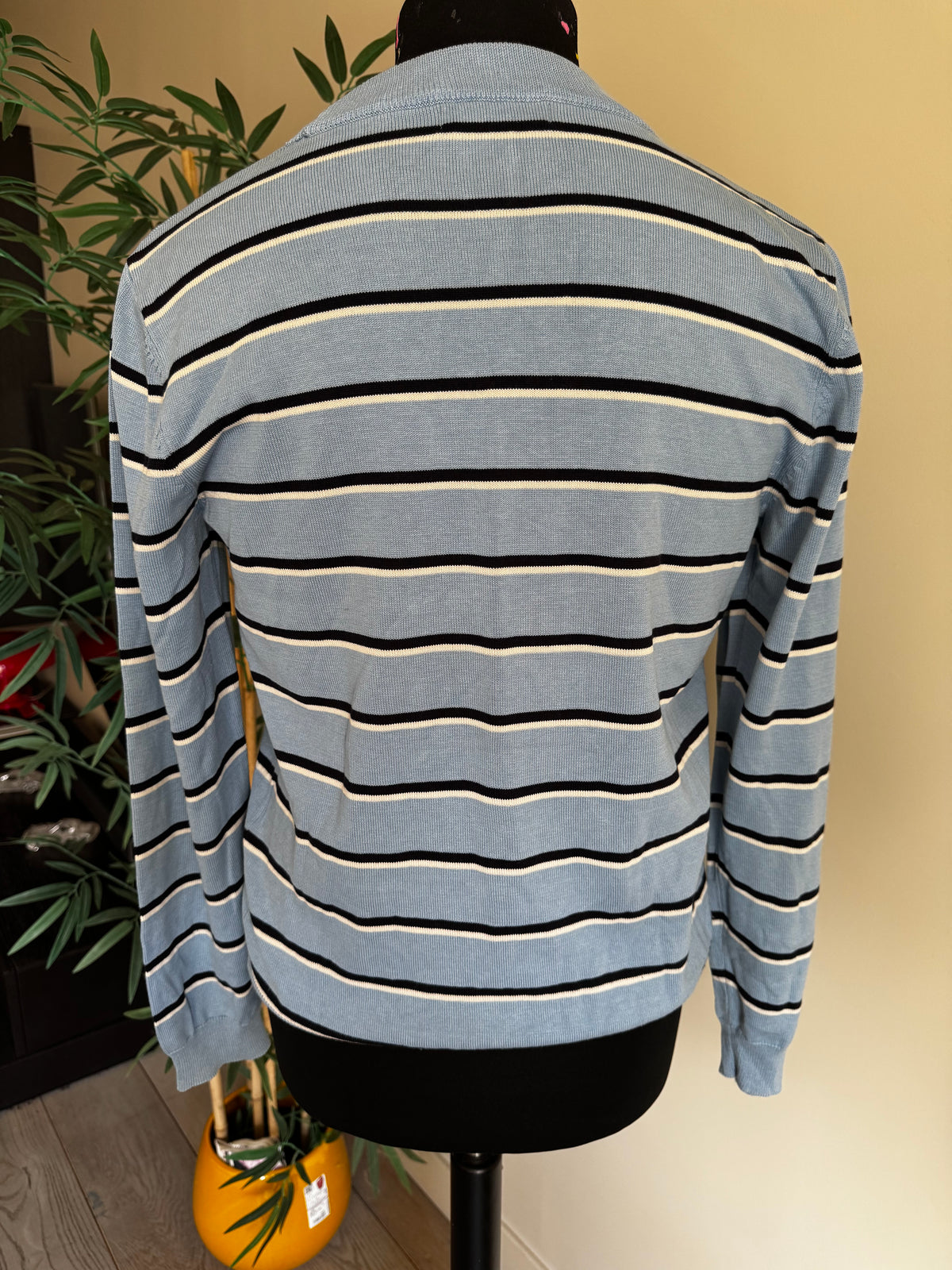 Pull Léger Col Montant Sandro Paris Vintage – Mailles Fines à Rayures Bleu Ciel, Noir & Crème