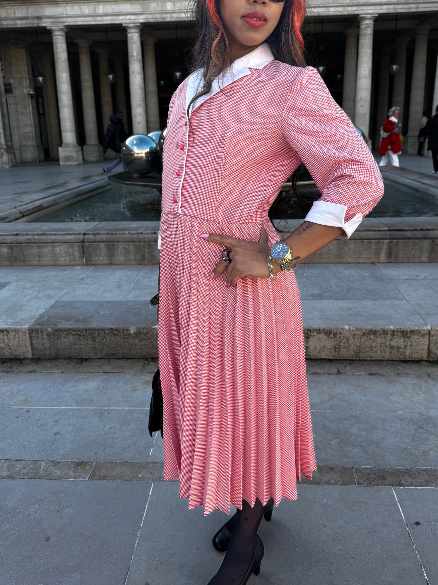 Robe vintage anglaise Dollyday London rose plissée – style british chic