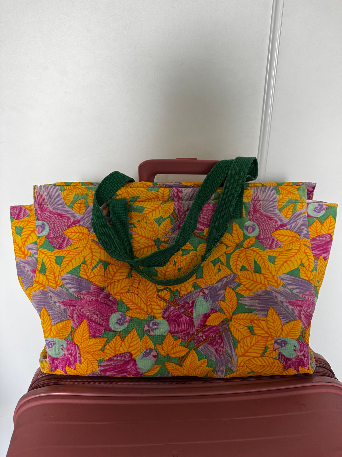 Grand Sac Cabas de Plage Hermès Vintage – Motif Imprimé « Les Perroquets » 100% Coton (Made in France)