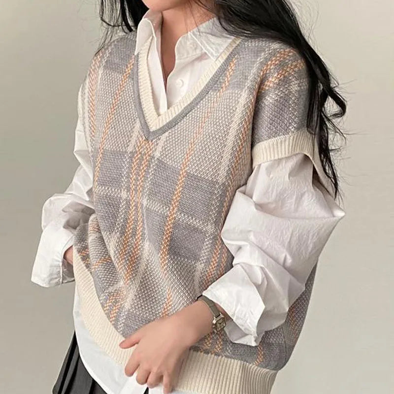 PULL VINTAGE A CARREAUX EN TRICOT COREEN