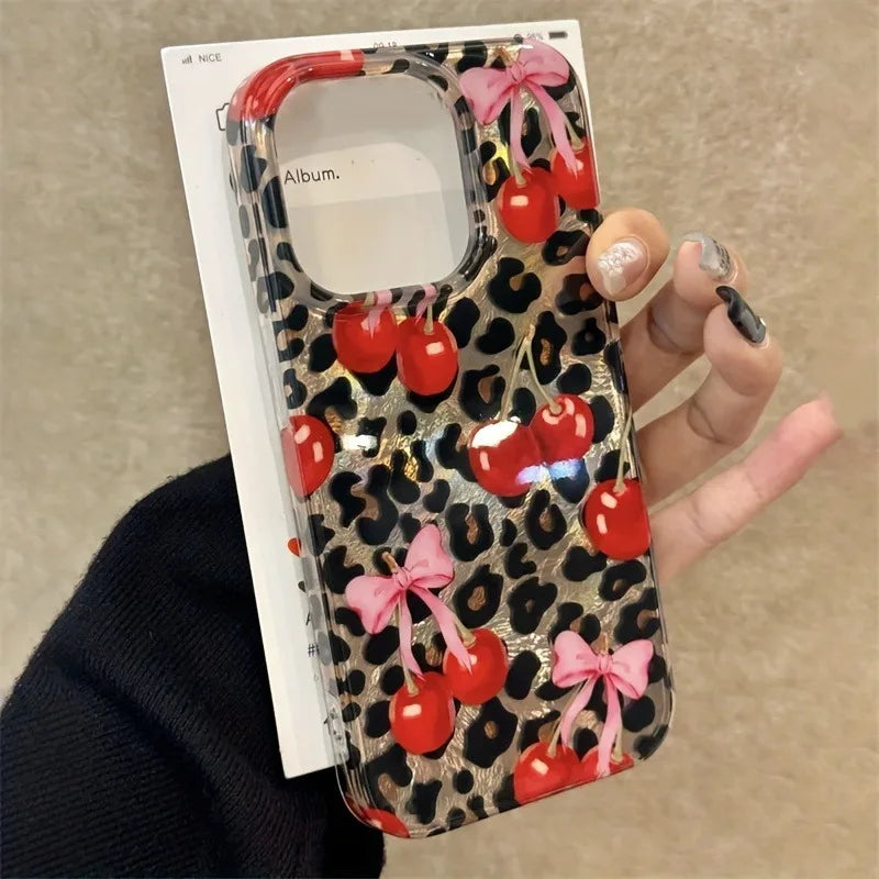 COQUE DE TELEPHONE AVEC NOEUD ET CERISES