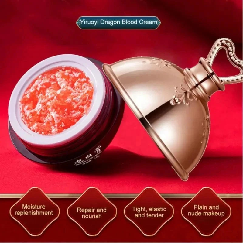 CREME DE VISAGE AU RETINOL ECLAIRCISSANTE, RAFFERMISSANTE, HYDRATANTE