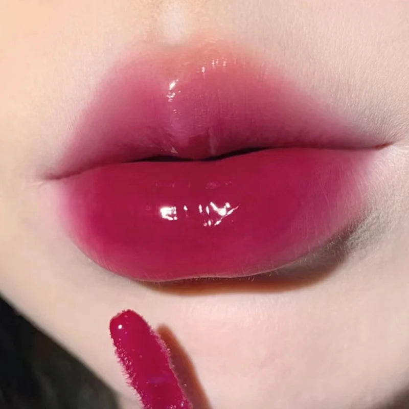 LAQUE A LEVRE EFFET MIROIR