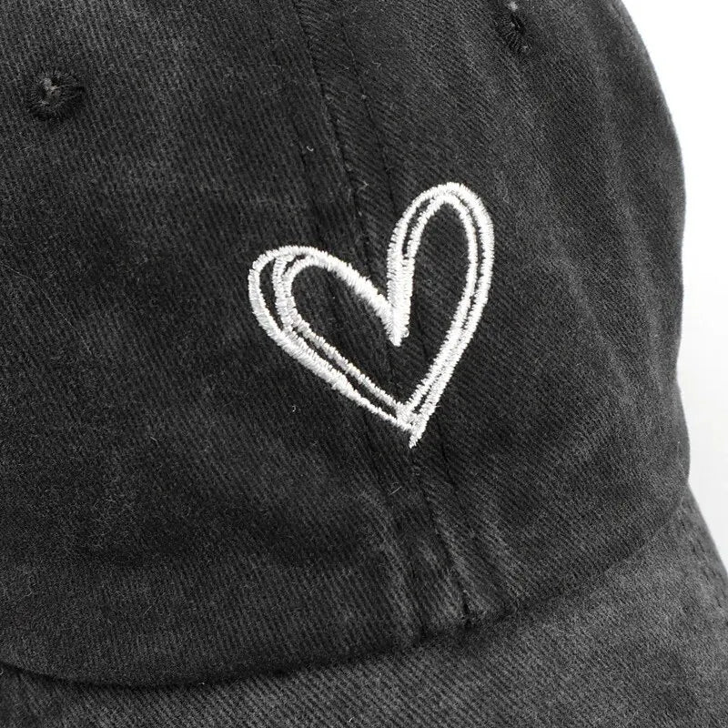 CASQUETTE BRODERIE COEUR