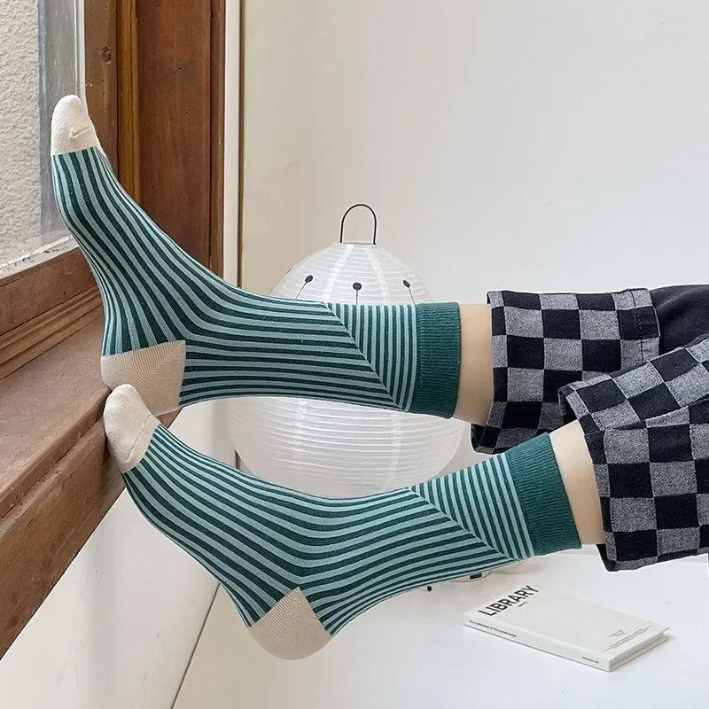 CHAUSSETTES RETRO A RAYURES MULTICOLORE COREENNES