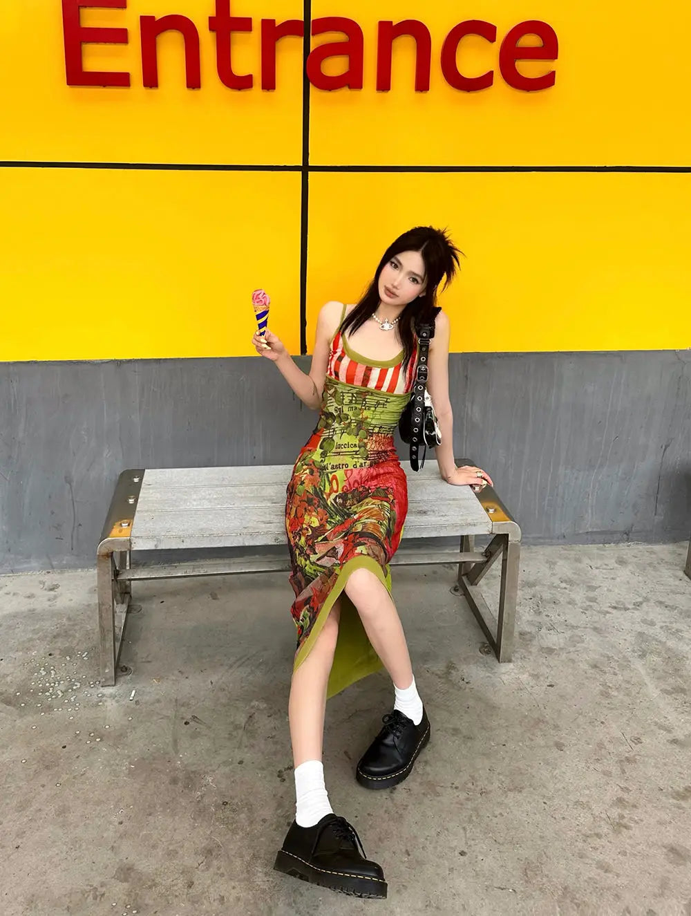 ROBE  IMPRIMEE A BRETELLES VINTAGE
