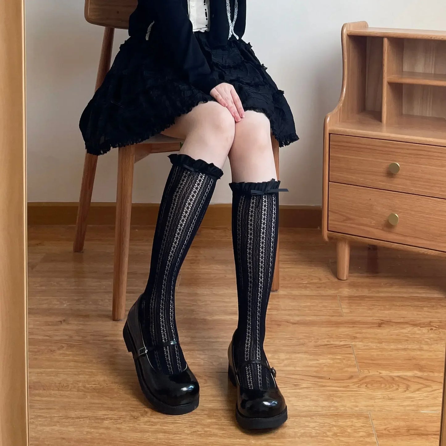 SEOUL RETRO-CHAUSSETTES LOLITA
